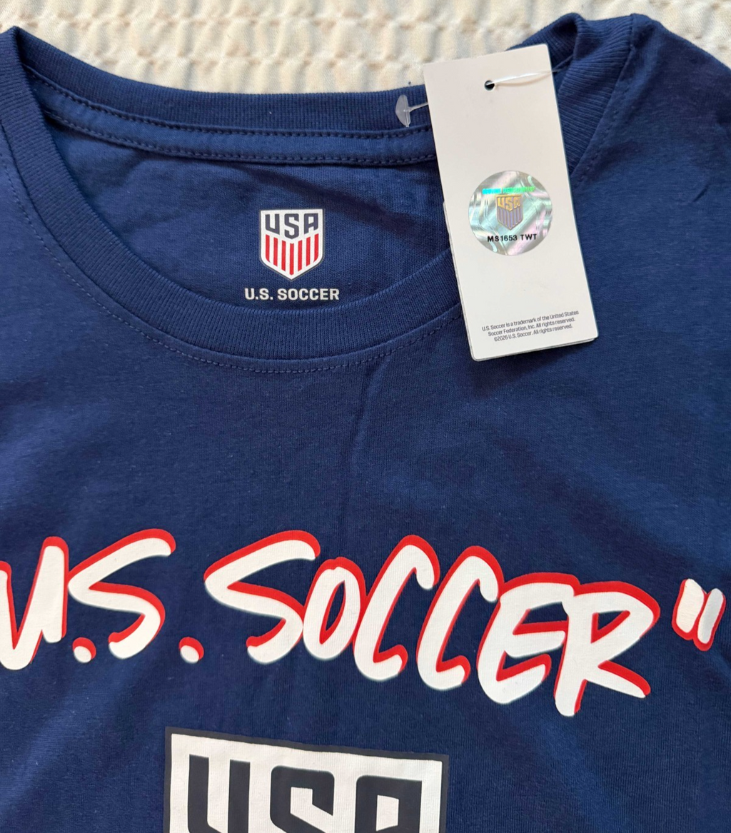 U.S. Soccer Men's Graphic T-Shirt Navy Blue USA Crest – view 3