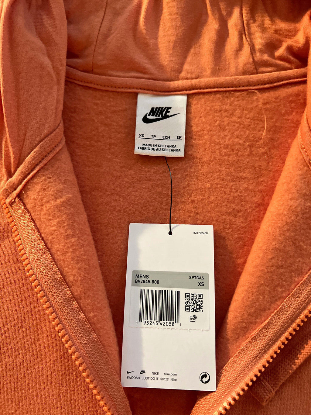 Nike WD+C Club Fleece Pullover Hoodie – Orange – Size XS