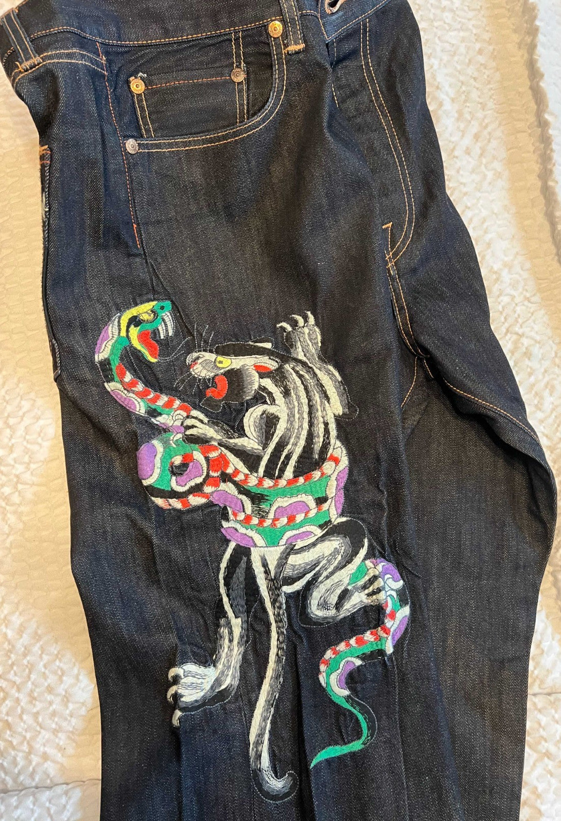 Ed Hardy Panther & Snake Embroidered Jeans – Blue Denim – 42x32