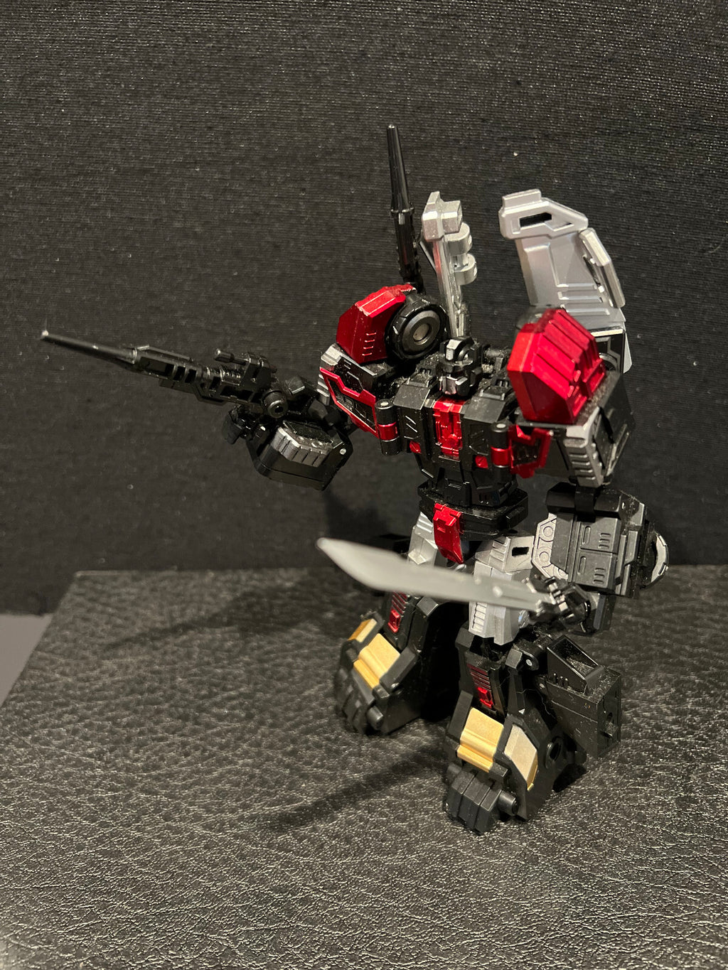 Samurai Sixshot Action Figure – Black