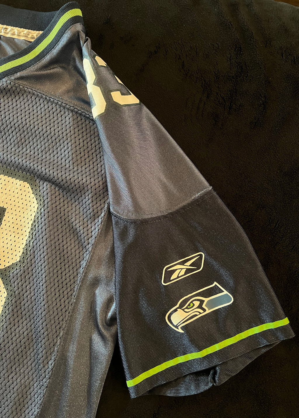 Deion Branch #83 Seattle Seahawks Jersey – NFL – Youth L (12-14)