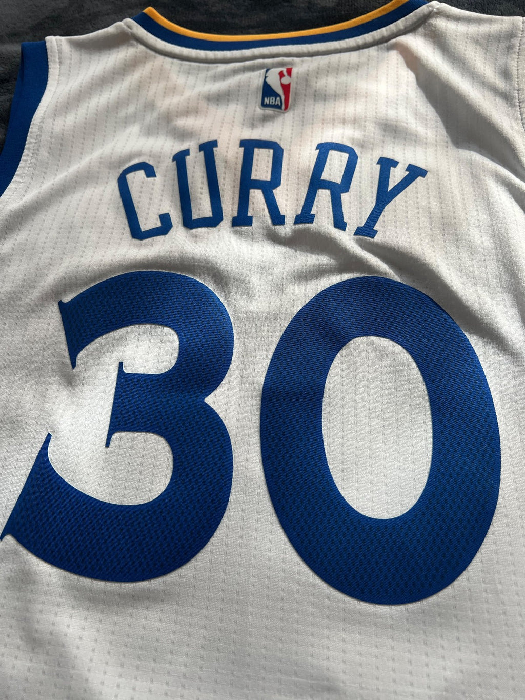 Stephen Curry #30 Golden State Warriors Swingman Jersey – Adidas – Size S