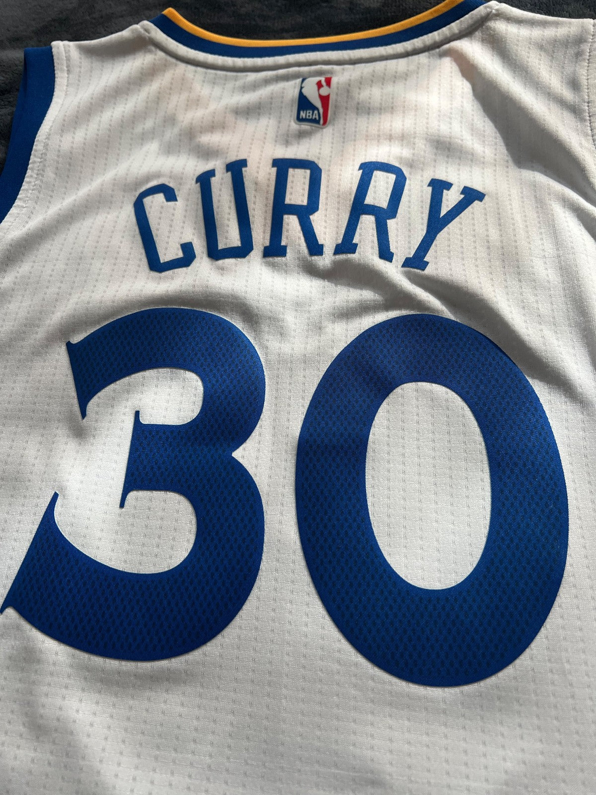 Stephen Curry #30 Golden State Warriors Swingman Jersey – Adidas – Size S