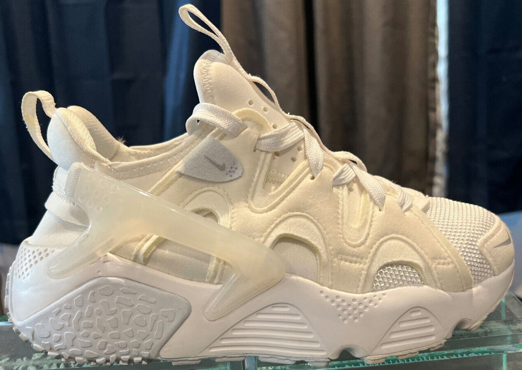 Nike Air Huarache Sample "Coconut Milk" NSW107H – Women's Size 7