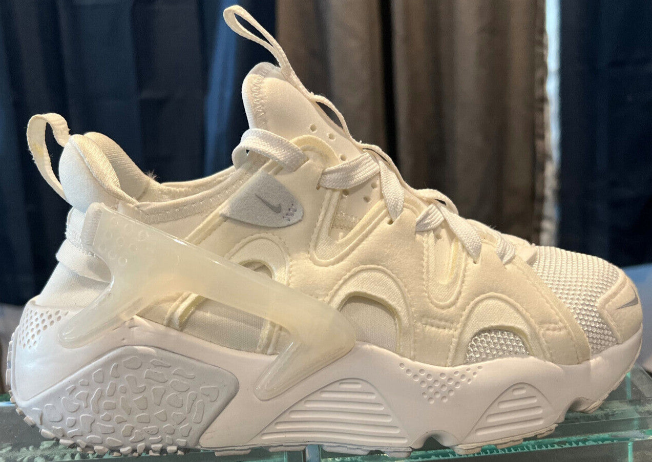 Nike Air Huarache Sample "Coconut Milk" NSW107H – Women's Size 7