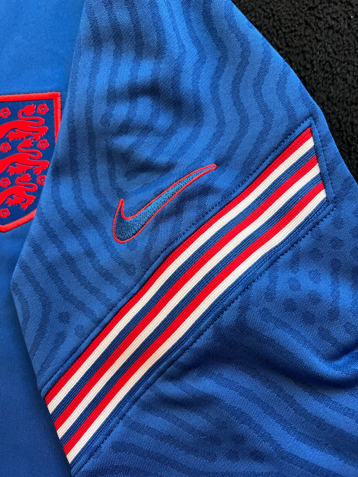 England Nike Training Jersey 2022/23 Sample – Men's M
