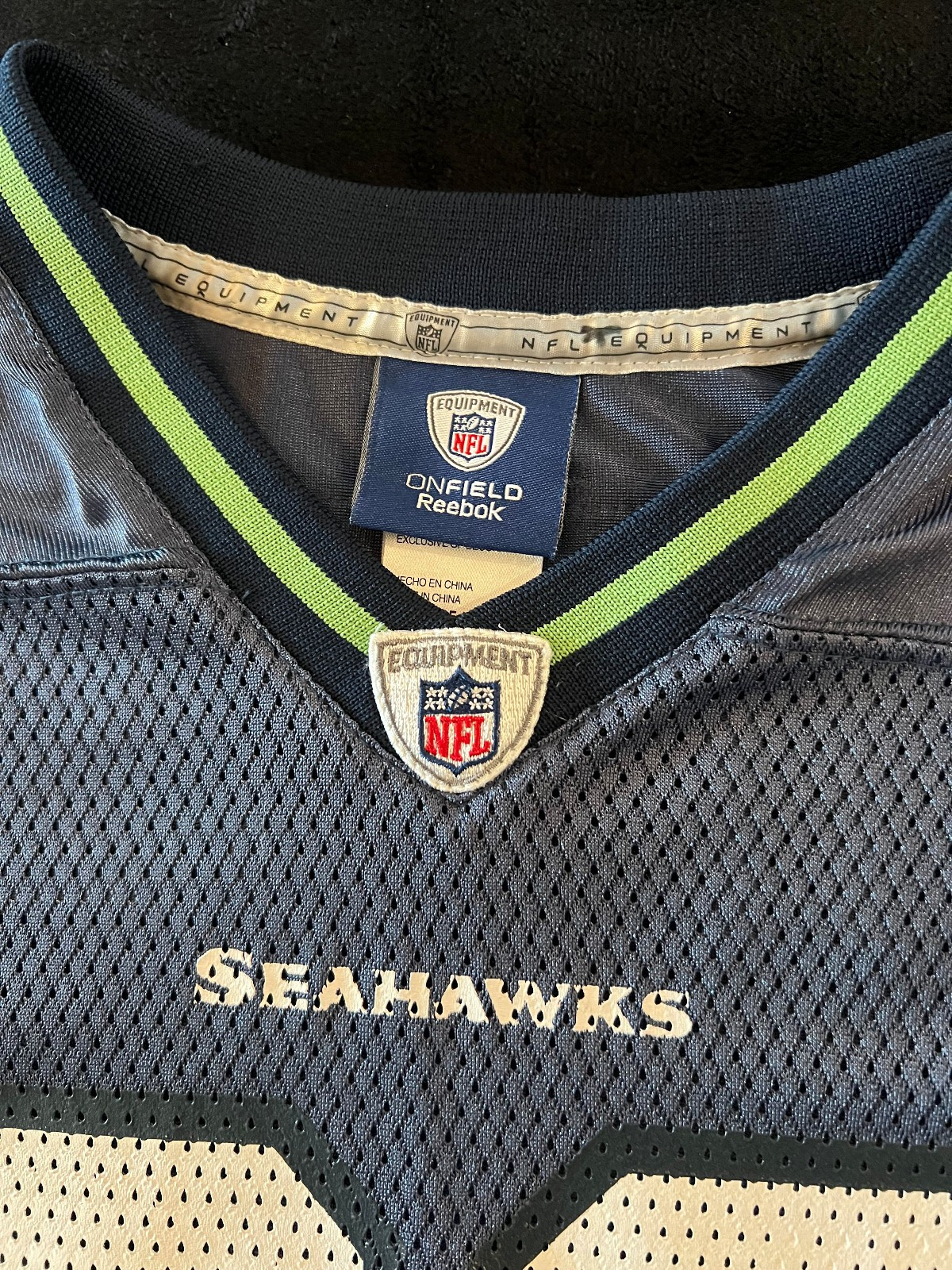 Deion Branch #83 Seattle Seahawks Jersey – NFL – Youth L (12-14)