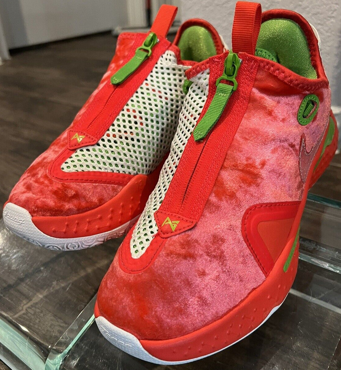 Nike PG 4 "Christmas" 2020 – Size 6.5