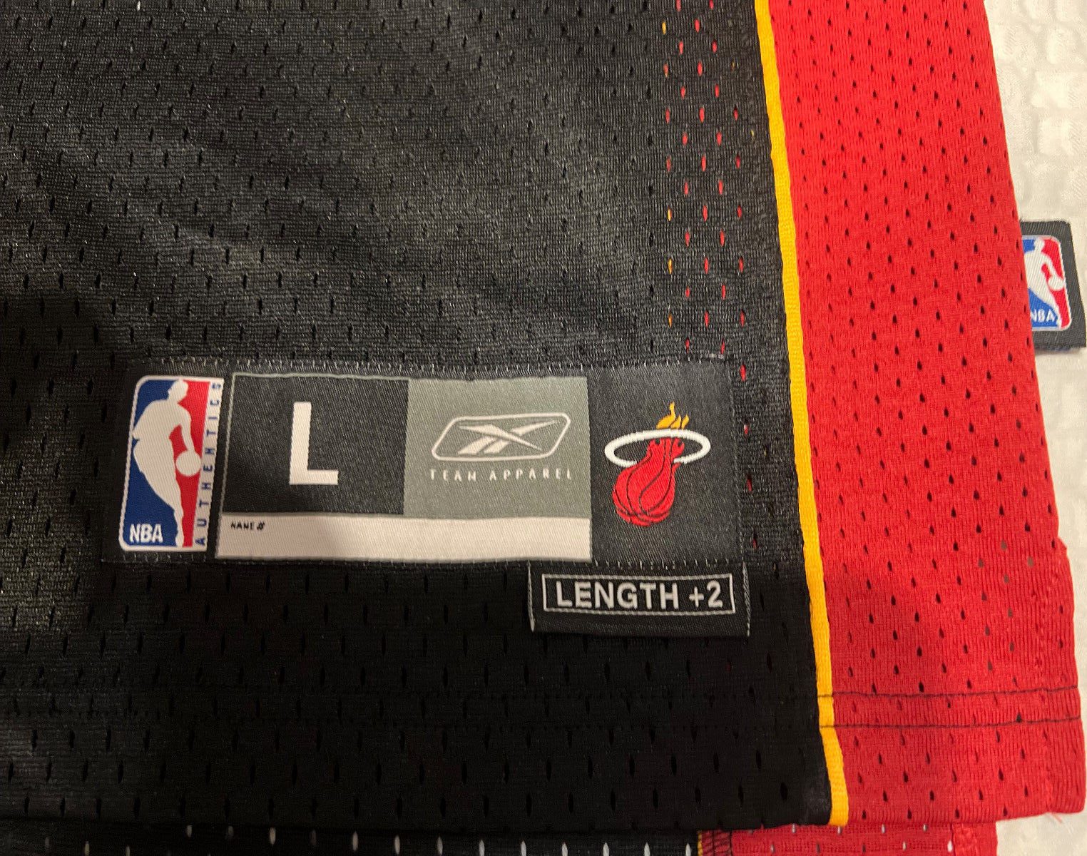 Shaquille O'Neal #32 Miami Heat Jersey – Reebok – Size L