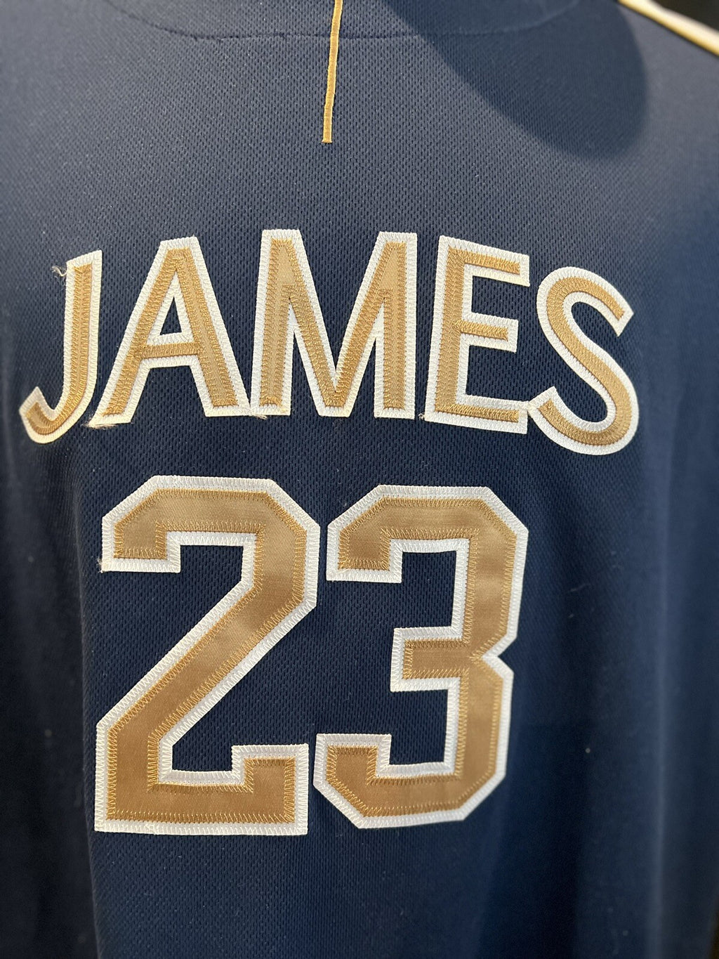 LeBron James #23 High School Stats Jersey – Nike – Size L