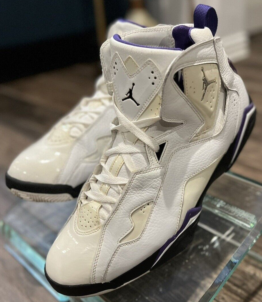 Jordan True Flight "White Varsity Purple" (2009) – Men's Size 13