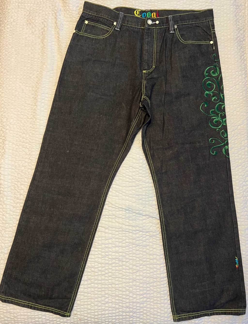 COOGI Men's Baggy Jeans – Dark Wash Green Scroll Embroidered – W40 L34