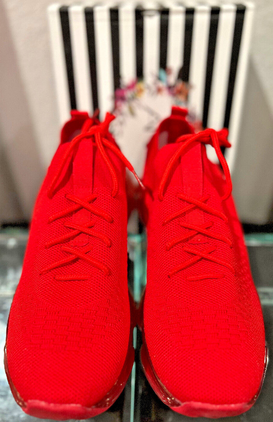 La Sheelah Anna Red Flow 19 Mesh Sneakers – Women's