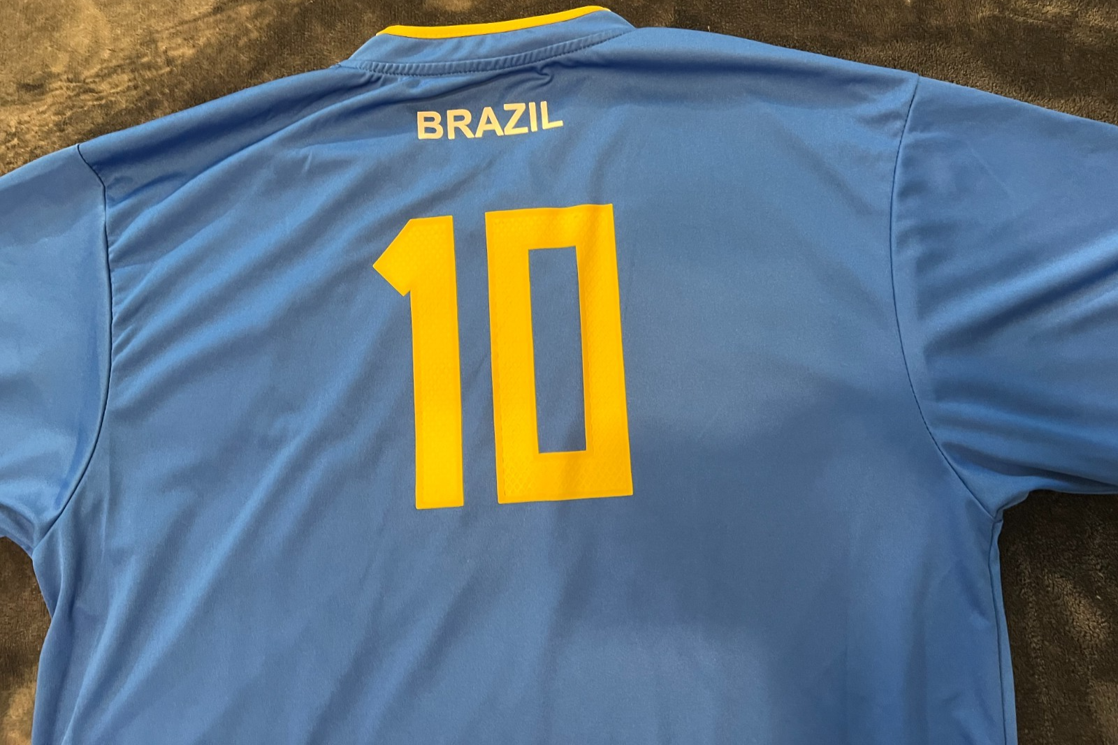 Brazil National Team #10 Soccer Jersey – Blue/Yellow – Men's XL