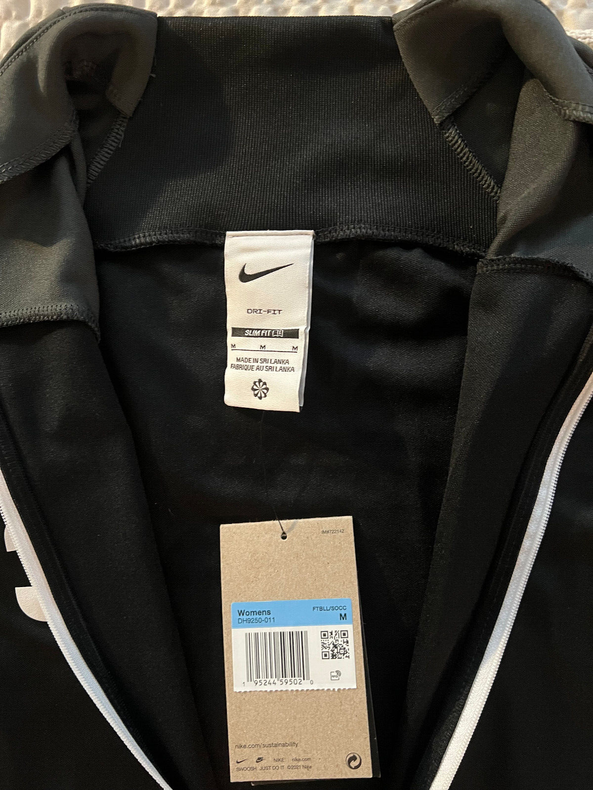 Nike Dri-FIT Full Zip Soccer Track Jacket – Black – Women's M