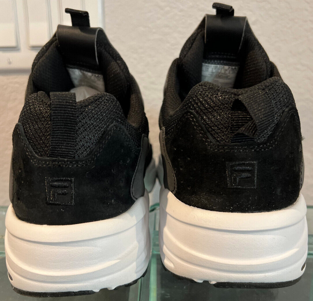 FILA Ray Tracer Sneakers – Black/White – Men's Size 10
