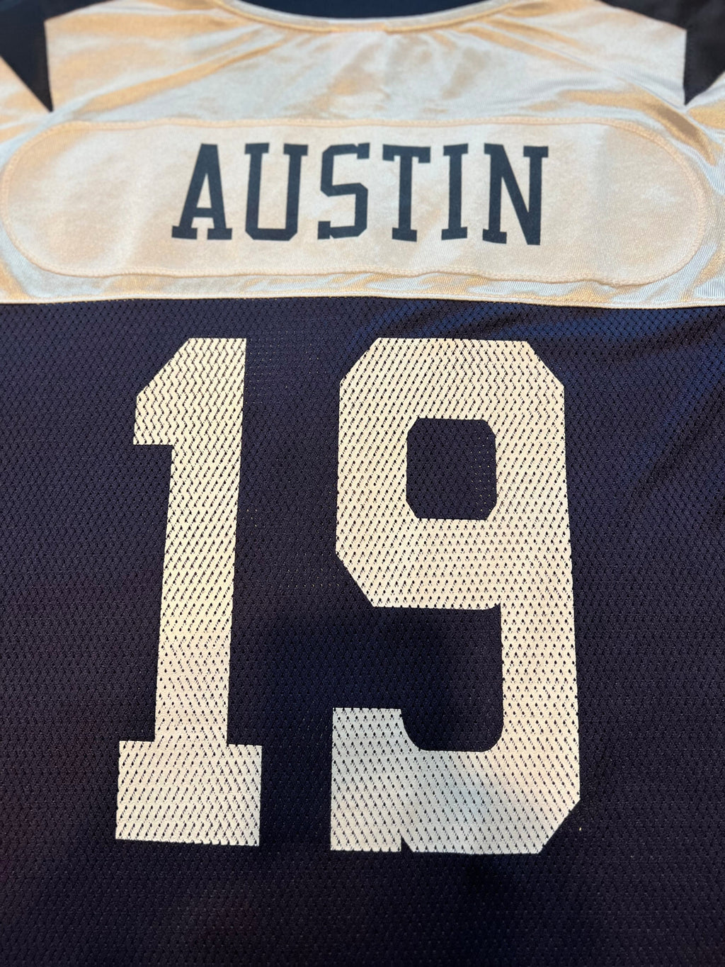 Miles Austin #19 Dallas Cowboys Throwback Jersey – Reebok – Size XL