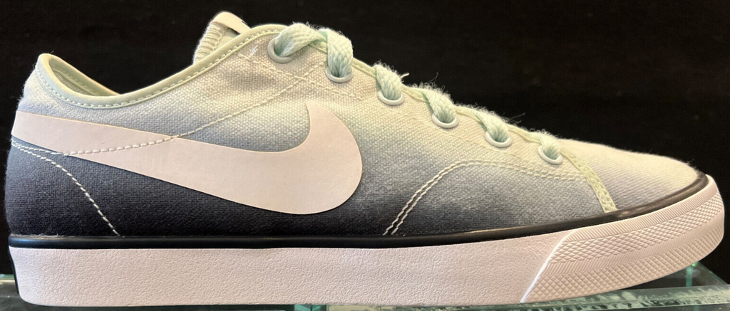 Nike Sample Primo Court Sneakers – Green – Size 7