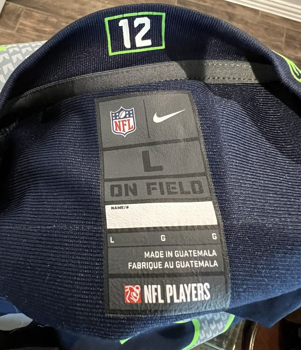 Russell Wilson #3 Seattle Seahawks Home Game Jersey – Nike – Size L