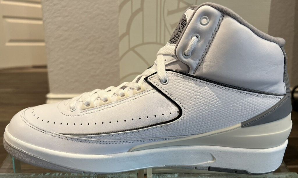 Air Jordan 2 Retro Mid "White Cement" – Men's Size 11