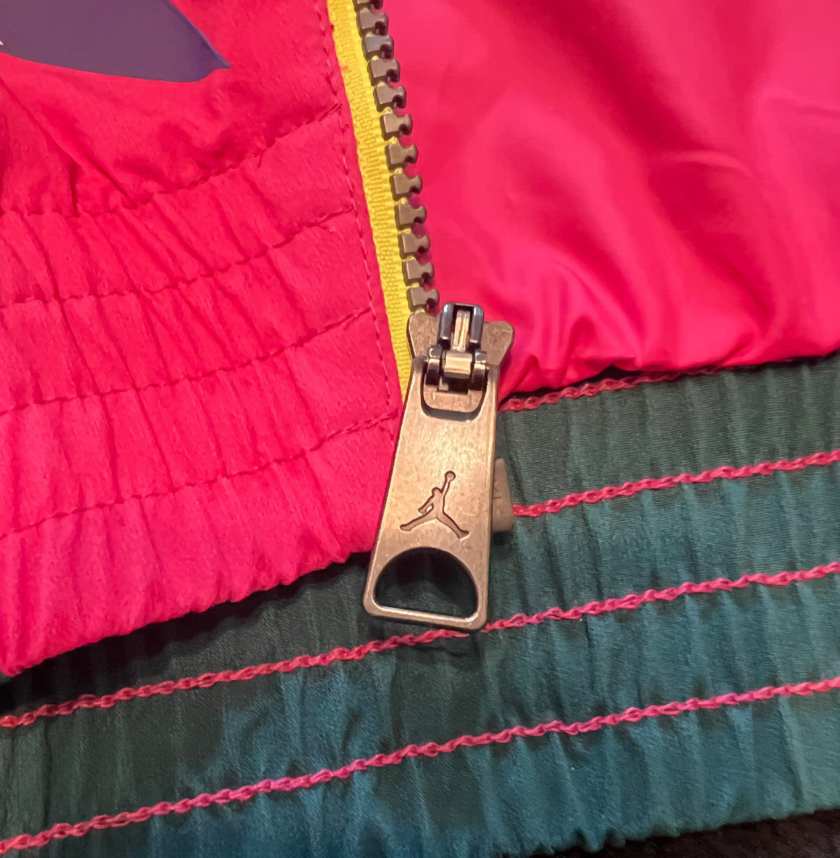 Air Jordan Sample Women's Winter Utility Jacket – Multicolor – Size S