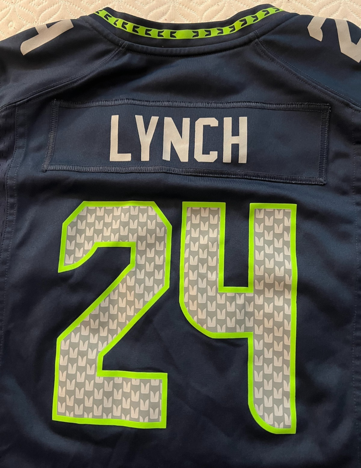 Marshawn Lynch #24 Seattle Seahawks Jersey – Nike – Women's Size S