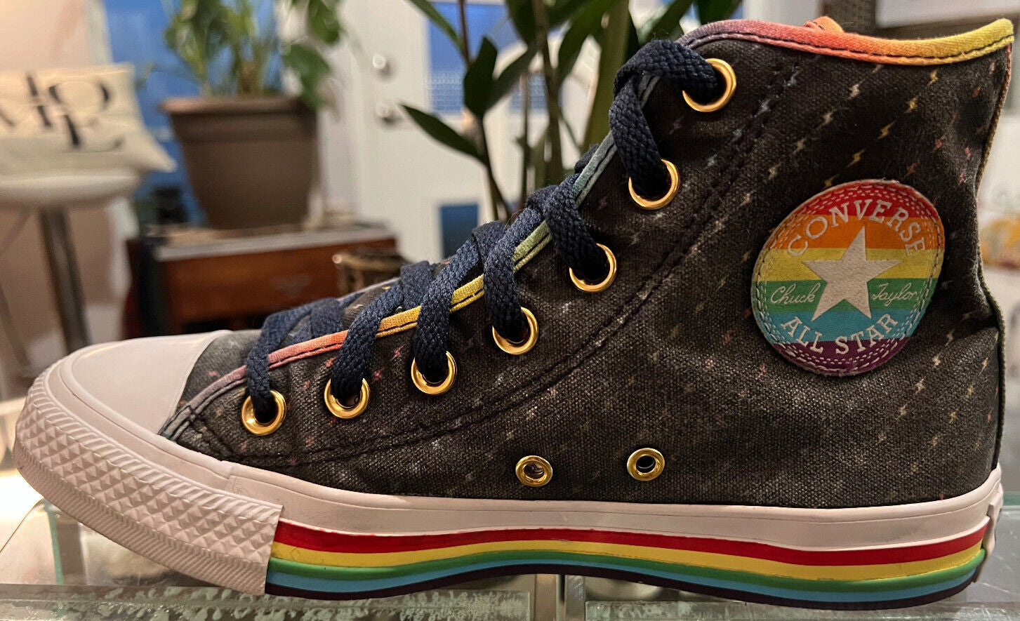 Converse Chuck Taylor All Star Pride "Love is Love" – Unisex Size 5.5