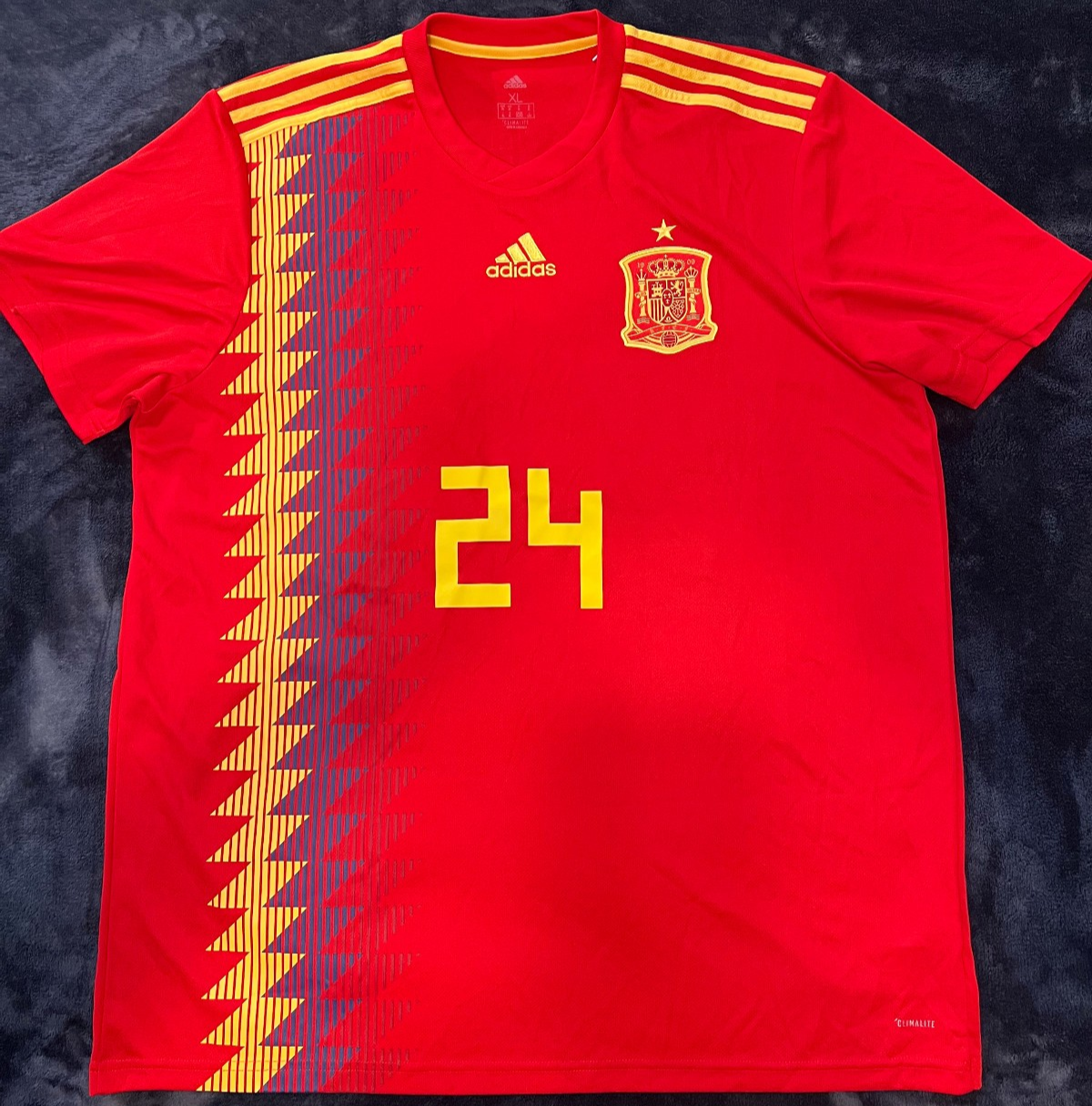 Adidas 2018 Spain Home Jersey XL