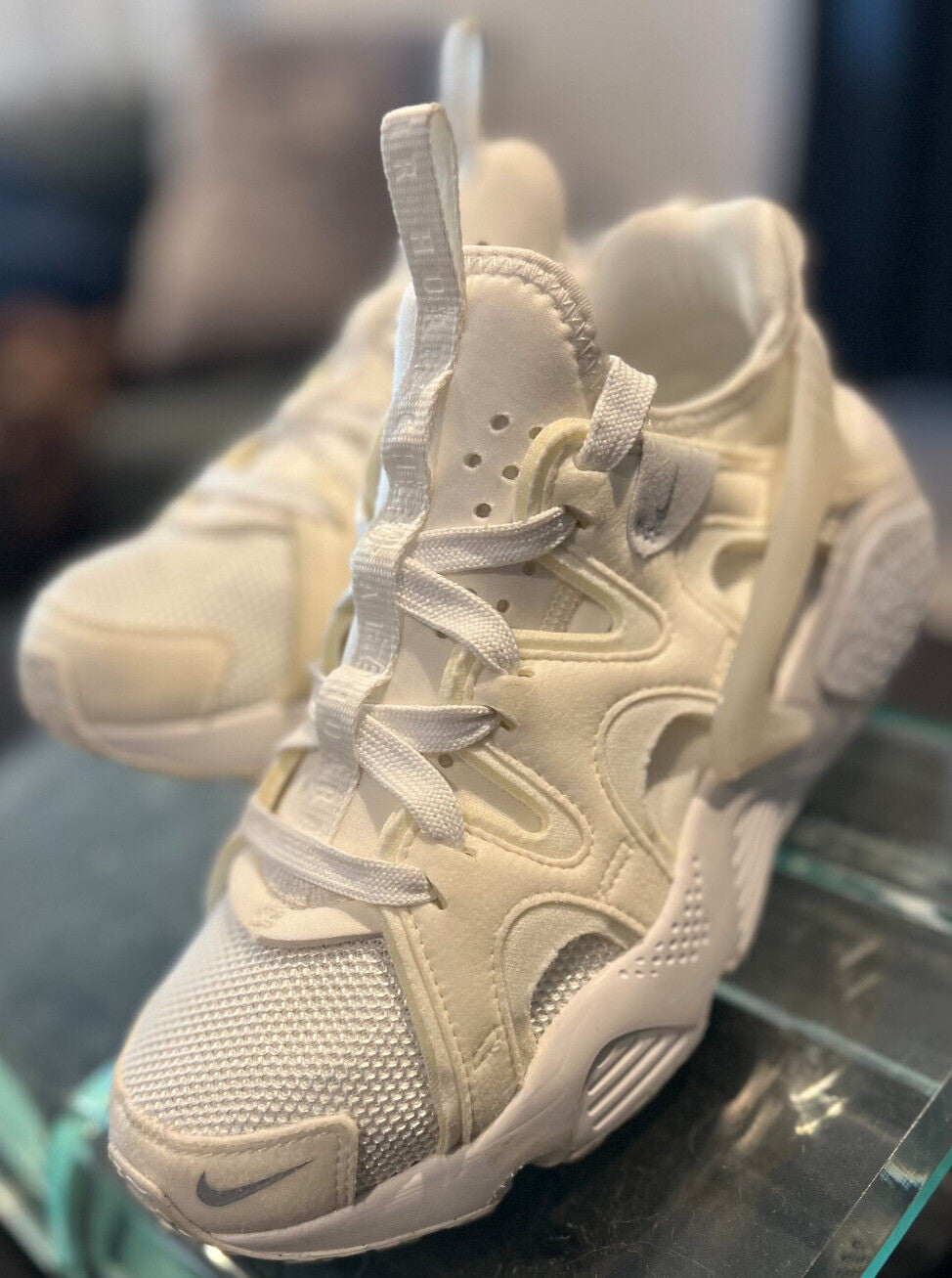 Nike Air Huarache Sample "Coconut Milk" NSW107H – Women's Size 7